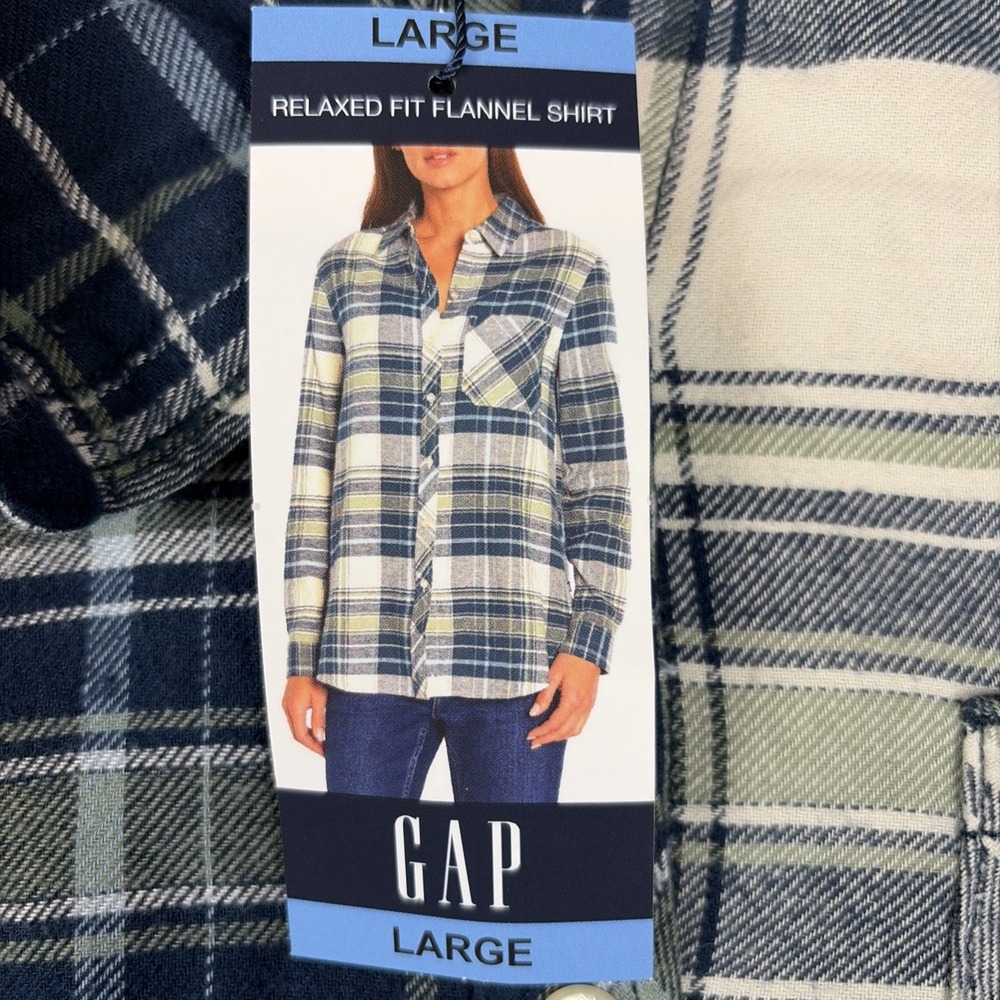GAP Shirt Women's L Blue Plaid Long Sleeve Button Down Relaxed Fit Flannel NWT - Picture 4 of 11